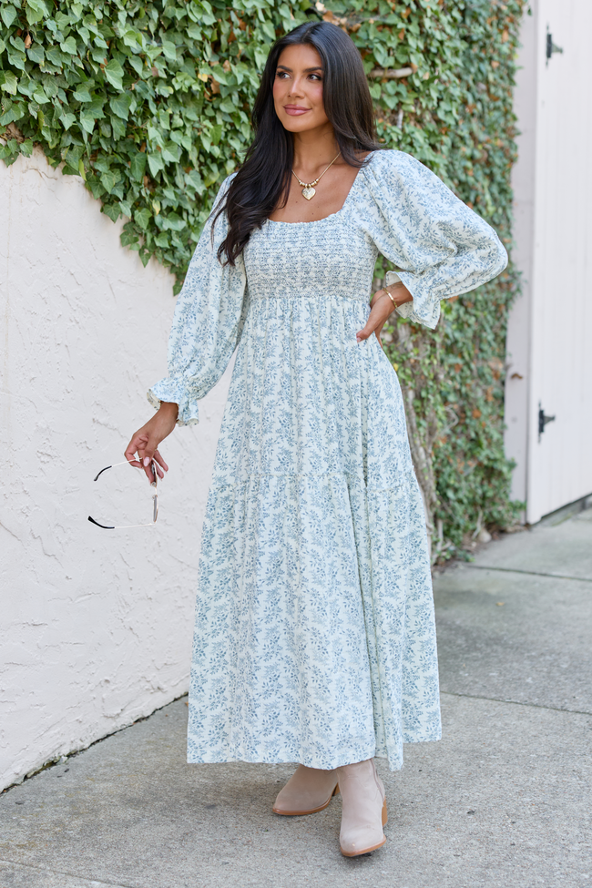 8-6_softtransitions_HB_08-06-26_30682_221042.png Thalia Navy And White Floral Maxi Dress